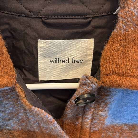 Wilfred Free | NWT Autumn Shacket - Picture 4 of 6
